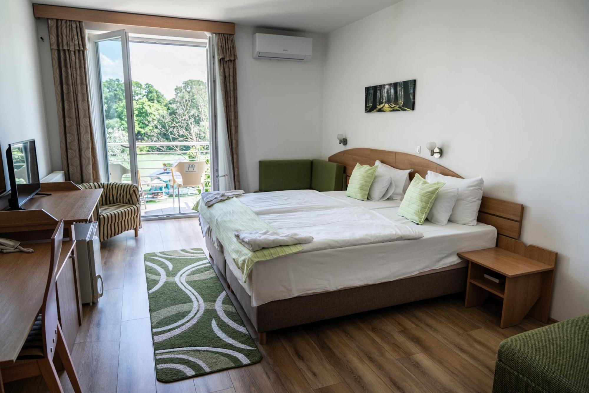 Bagoly Fogado Hotell Gyömrő Exteriör bild