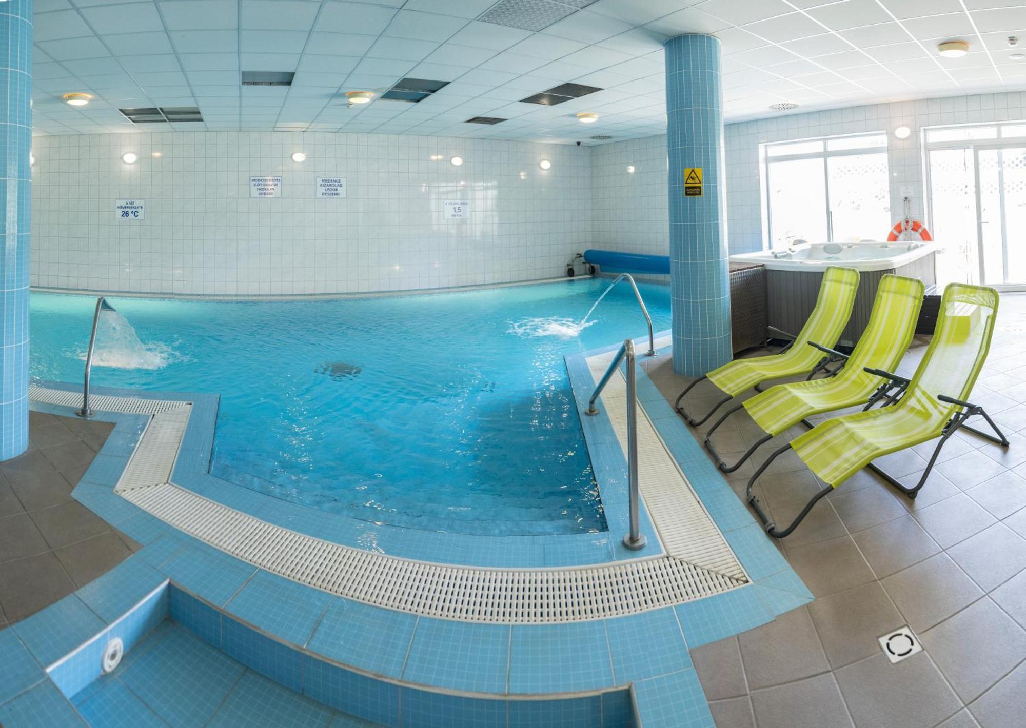 Bagoly Fogado Hotell Gyömrő Exteriör bild